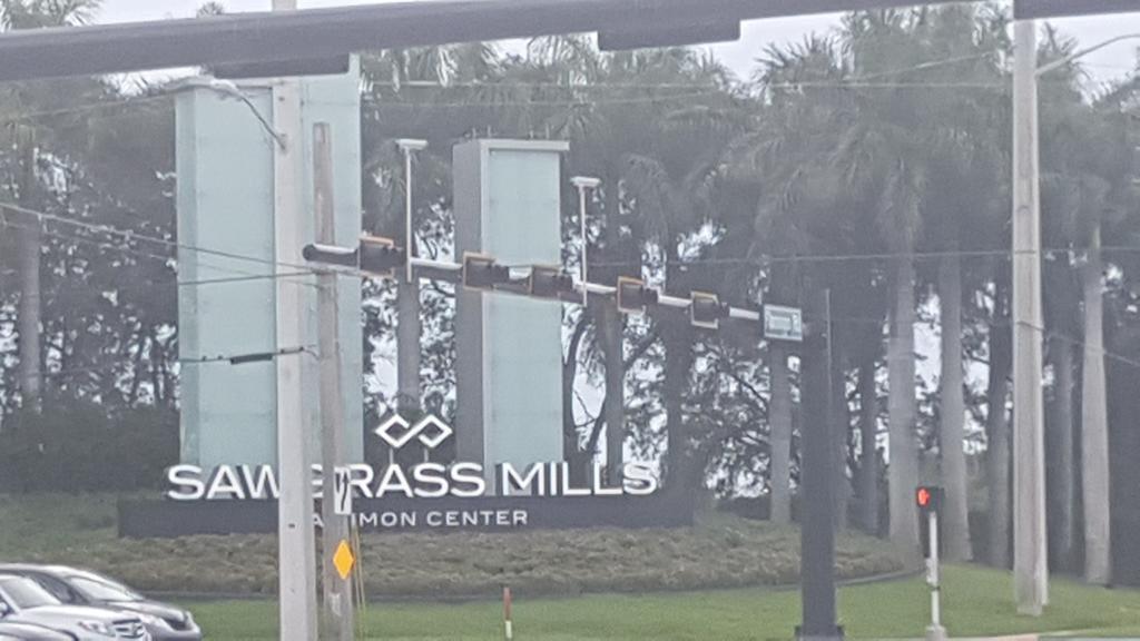 Sawgrass Hotel Sunrise Exterior photo